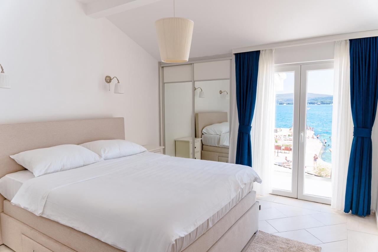 Seafront Apartments Tivat Exterior photo